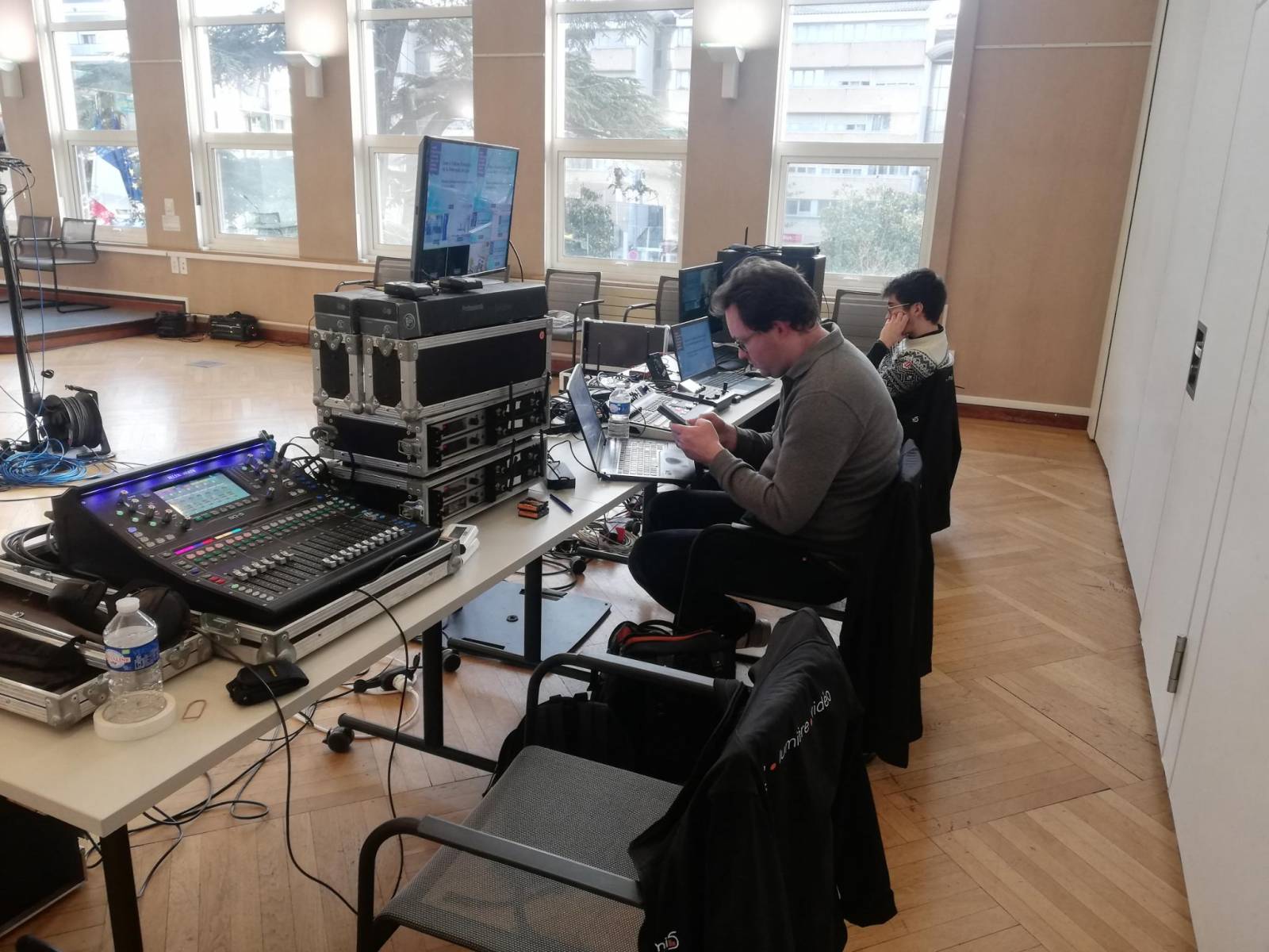 Diffusion en direct à la Mairie de Bron (69).