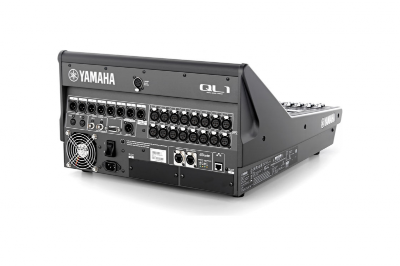 Console Yamaha QL1, Lyon (69)