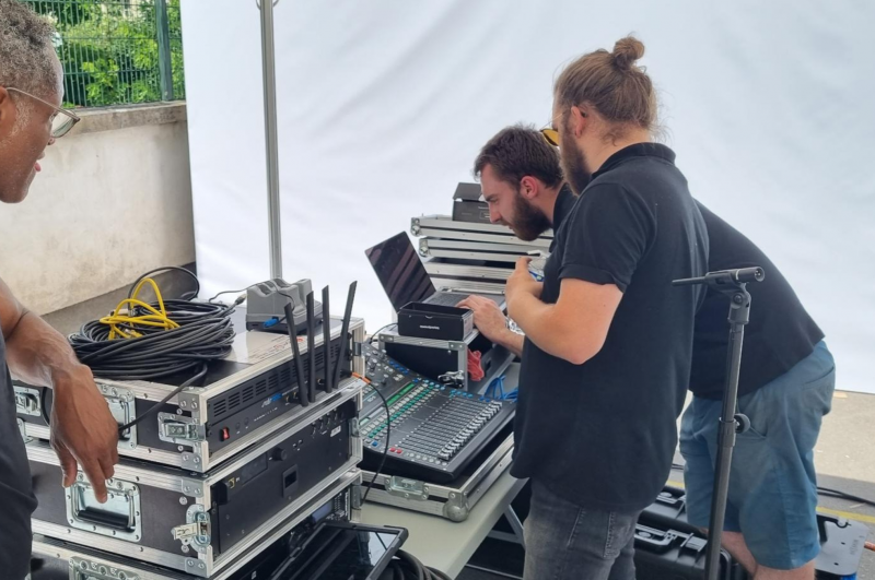 Sonorisation en L.Acouctics A15, mise en lumière et installation électrique – Fashion Week, Lycée Henri IV – Paris (75).