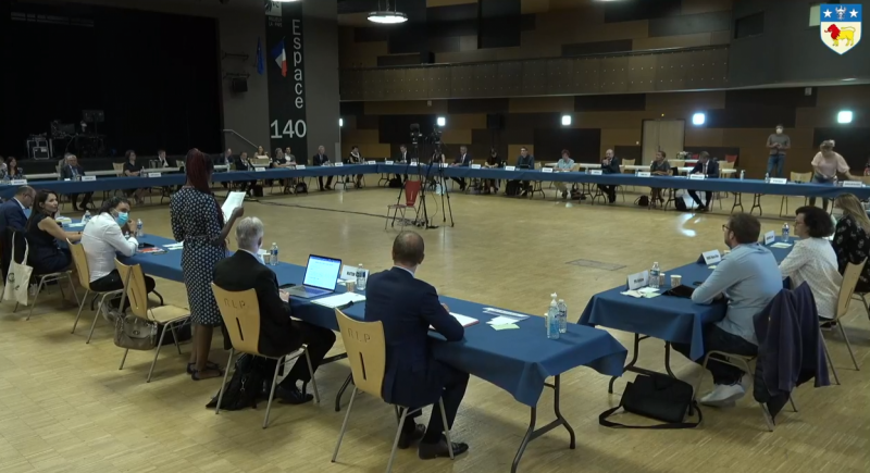 Pourquoi les conseils municipaux doivent être publics ?