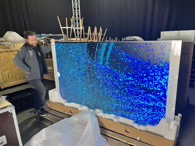 Écran 98’’ pour votre stand - Samsung QMF série 98’’, Lyon (69)